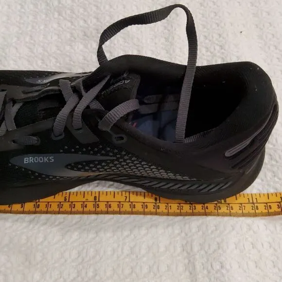 Brooks Adrenaline 22 GTS Size 8,5 Wide(2E)