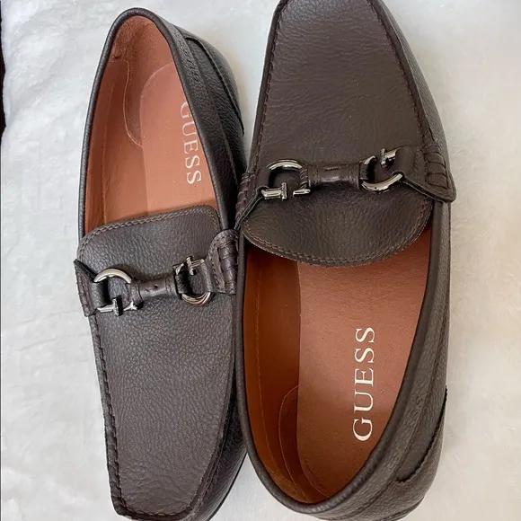 Bundled “GUESS” 💯% Authentic Leather Men’s Loafer Shoes   Card Case