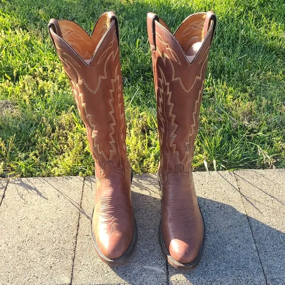 Caboots Brown Calfskin Western Cowboy Boots size 9.5 D round toe
