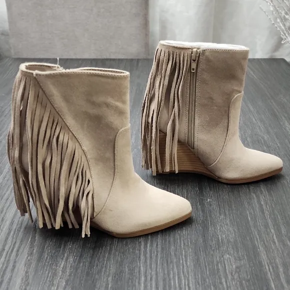 Carlos Santana Mika Western Wedge Fringe Boots Booties Driftwood