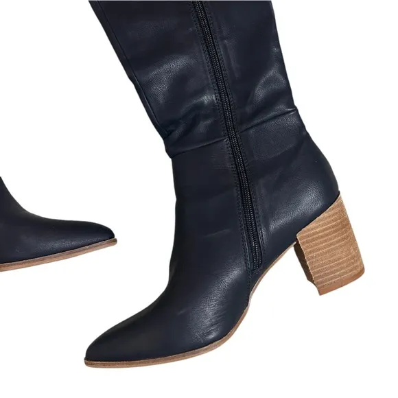 Ccocci black leather knee high pointed toe stacked wooden heel boots 8.5