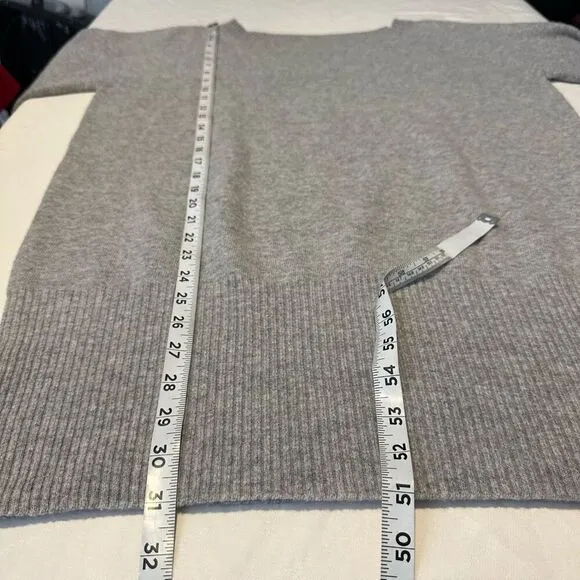 Celtic &amp; Co Womens Lambswool Gray Tunic Sweater Medium Minimalist Closet Staple