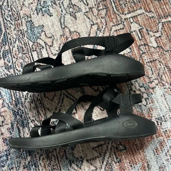 Chaco Men’s Z2 Classic Black Sport Sandals Size 11 Adjustable Hiking Shoes