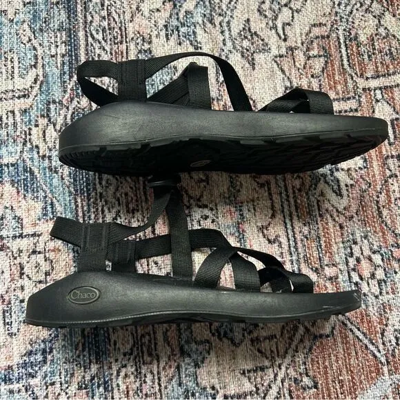 Chaco Men’s Z2 Classic Black Sport Sandals Size 11 Adjustable Hiking Shoes