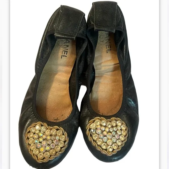 Chanel Black/Gold Leather Camellia Beaded Flower Scrunch Ballet Flat Sz 39 Women