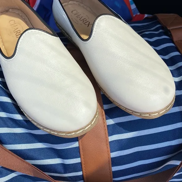 CHARIX • Cream Women's Slip-On Shoes • SZ. 37