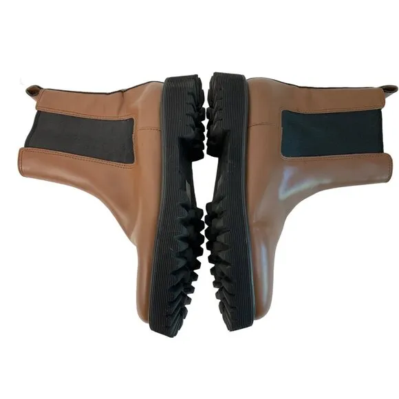 Charles &amp; Keith Women's Brown Chelsea Boots Size 6.5 Stretch Flat Lug EUC 7487