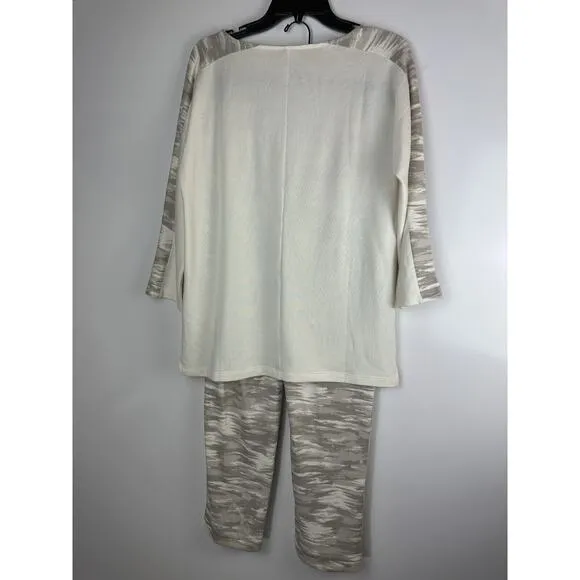 Chico's Set CoziSoft Playful Camo Dolman Pullover Drawstring Ankle Pants Size 1