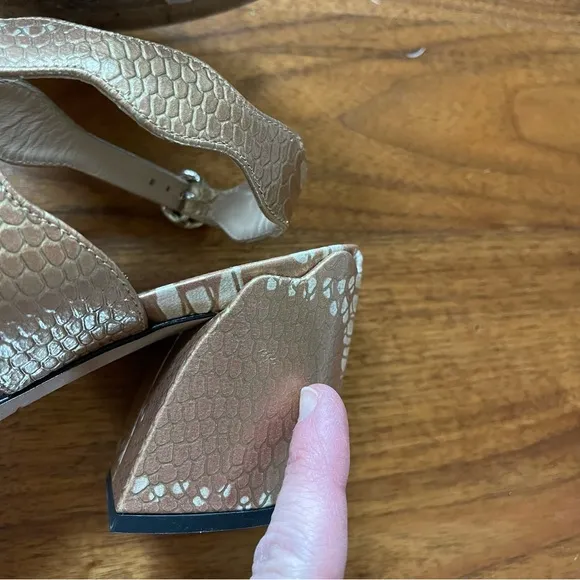 CHLOÉ Lauren’s Snakeskin-embossed Metallic Leather Sandal Size US 7