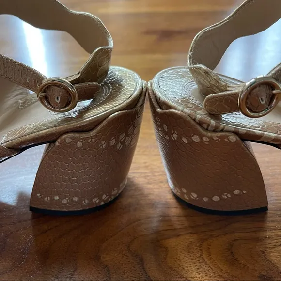 CHLOÉ Lauren’s Snakeskin-embossed Metallic Leather Sandal Size US 7