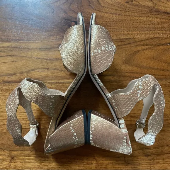CHLOÉ Lauren’s Snakeskin-embossed Metallic Leather Sandal Size US 7