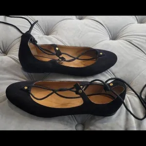 Chole' Women Foster Black Suede Round Toe Lace Up Ballet Flat Shoe 38.5 8.5 $795