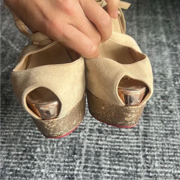 Christian Louboutin Shoes Sz 38.5