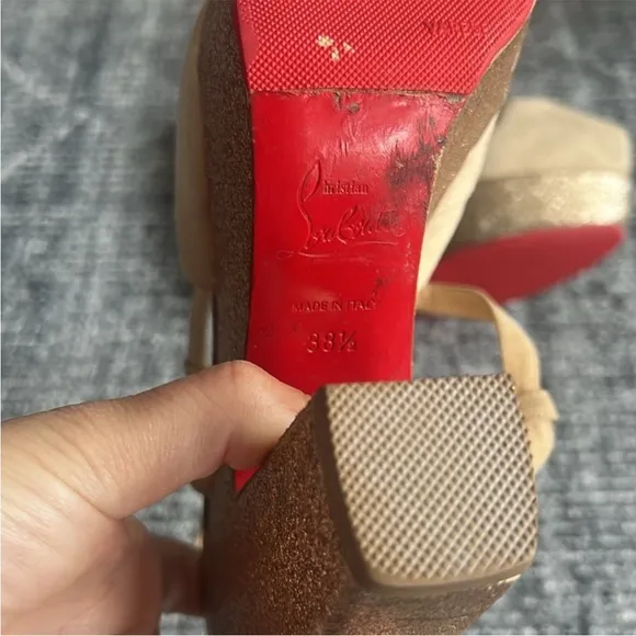 Christian Louboutin Shoes Sz 38.5