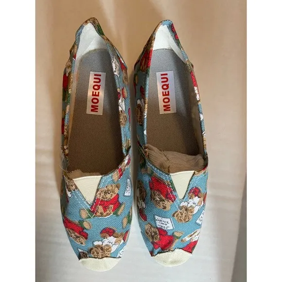 Christmas Bear Canvas shoes by Moequi Size 8 Brand New slip on size 8 shoes