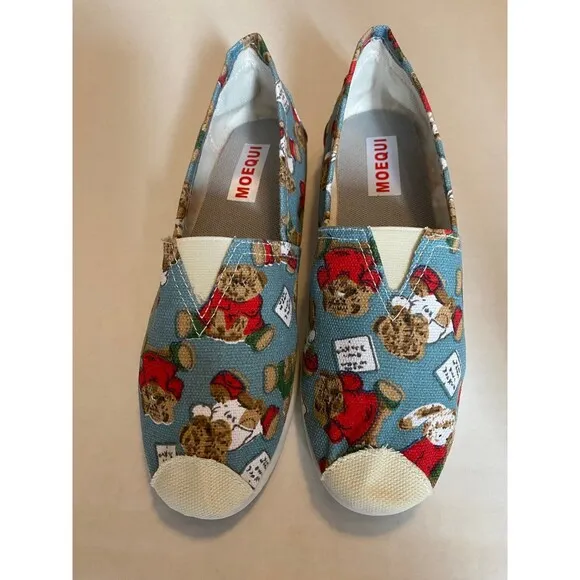 Christmas Bear Canvas shoes by Moequi Size 8 Brand New slip on size 8 shoes