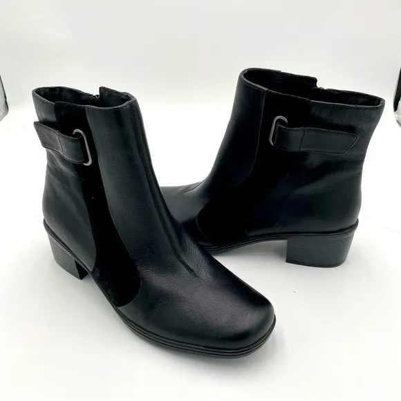 Clarks Leather Suede Active Air Heeled Ankle Boots Booties Shoes Size 10 (NWOT)