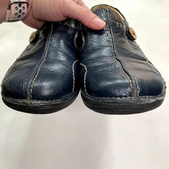 Clarks Un.Loop Unstructured Leather Slip On Shoes 9.5