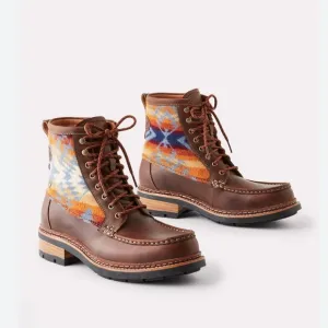 “CLARKS x PENDLETON” Ottawa Peak Brown Leather Moc-Toe Boots