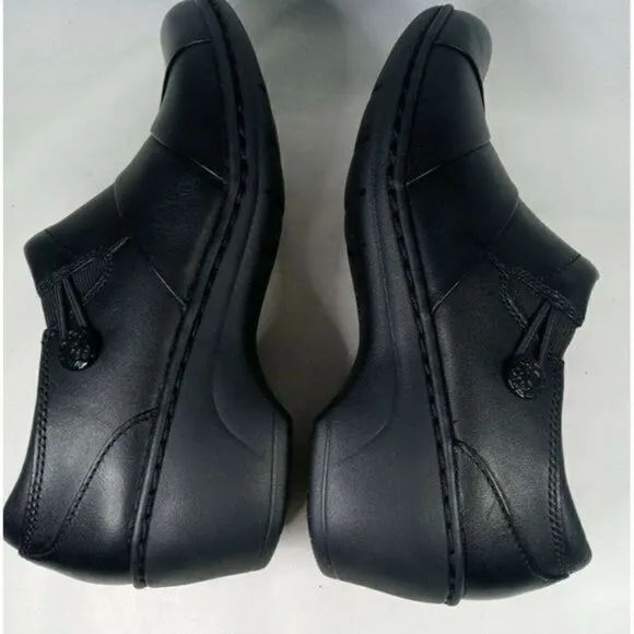 Clarks. Collection Women's. Shoes Sz 6 Channing Ann Black  Leather‎ Slip On