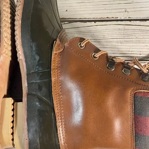 CLEANED Size 10 Vintage Thinsulate Leather Duck Boots Flannel Check Trim Thermal