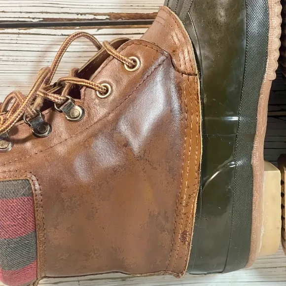 CLEANED Size 10 Vintage Thinsulate Leather Duck Boots Flannel Check Trim Thermal