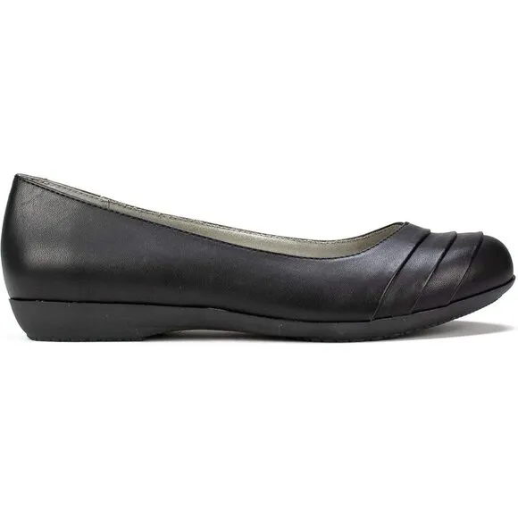 Cliffs By White Mountain Flat Shoes Women Black Polyurethane Clara Ballet Shoes