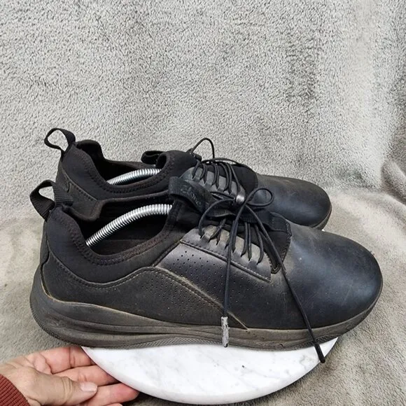 Clove Shoes Mens Size 13 Black Lace Up Sneakers *GUC*