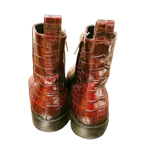 Club Monaco Women's Trycia Flat Boots size 36.5 us| 6