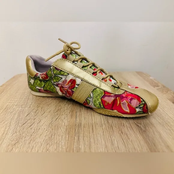 Coach Floral &quot;KIRBY&quot; Shoes Size 7