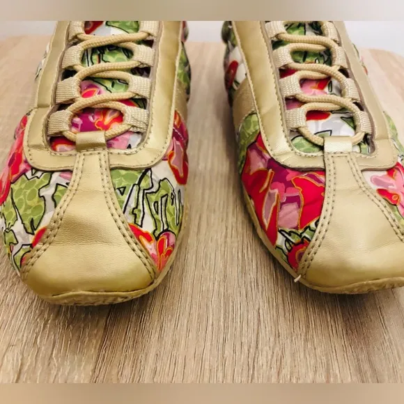 Coach Floral &quot;KIRBY&quot; Shoes Size 7