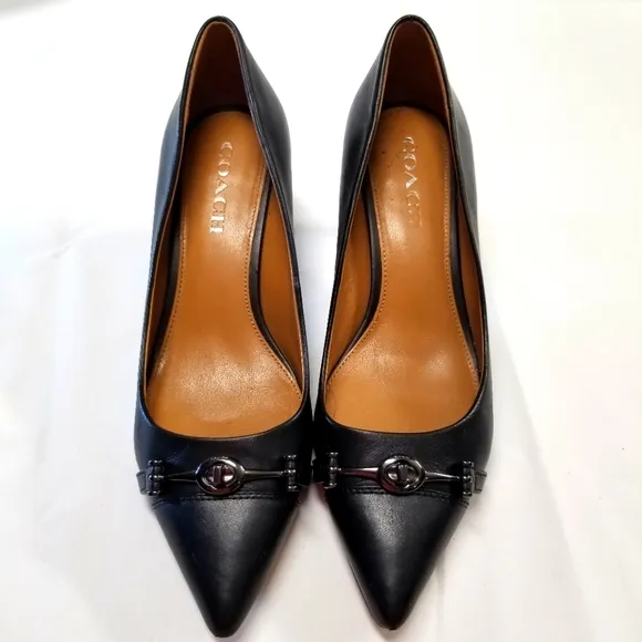 Coach Lauri Woman Shoes Sz 9B Classic Pump Black Leather Lock Detail Pointed Toe