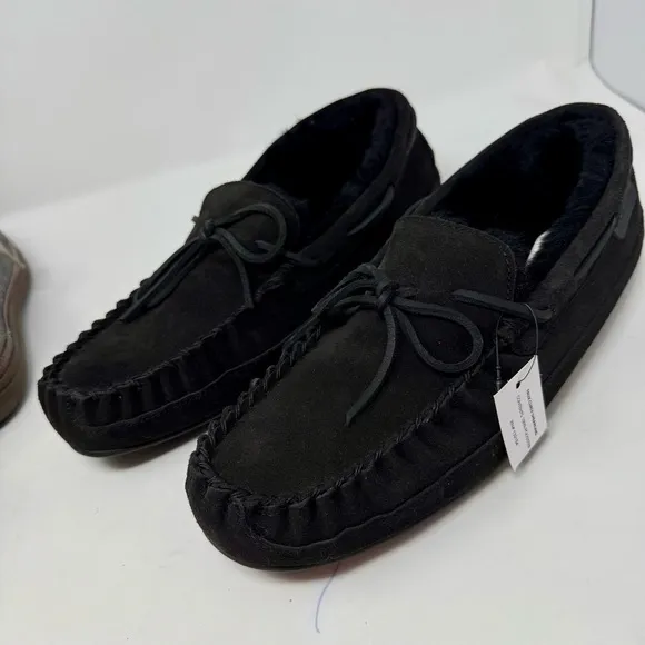 Coach Mens Size 8 shearling moccasin indoor/outdoor slippers Black NWT