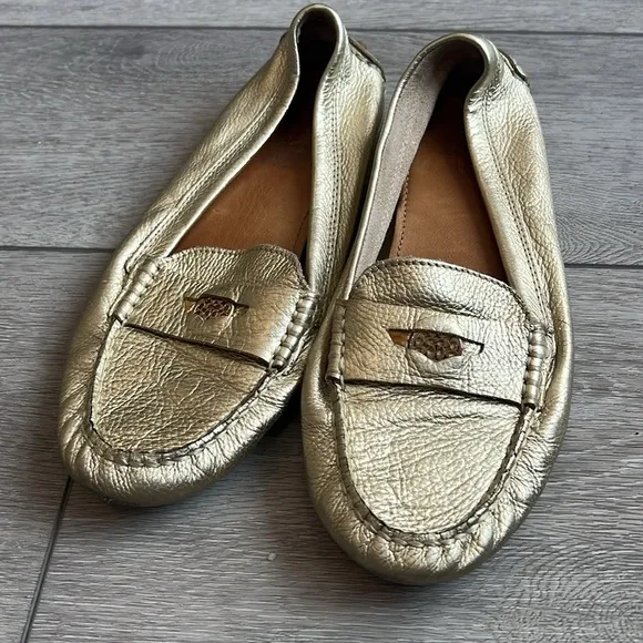 Coach Nicola gold metallic leather flat penny loafers style slip on shoes size 8