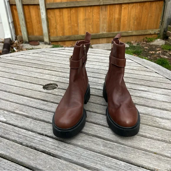 COACH Size 8.5 COACH Buckled Lug Sole Engineer‎ Boots brown