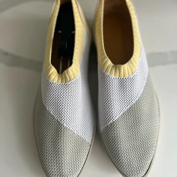 Coclico Piper Flat Pale Knit Sneaker Size 39‎ Eu 8.5 US