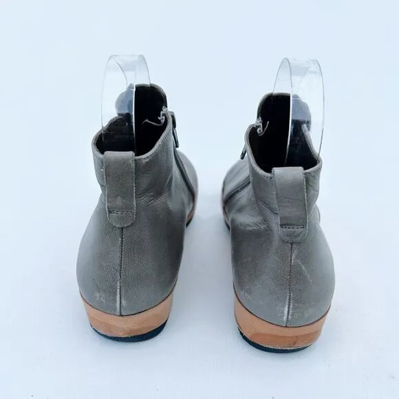 Coclico Women’s Gray Grey Leather Ankle Boots Booties Flat 37 Size 7