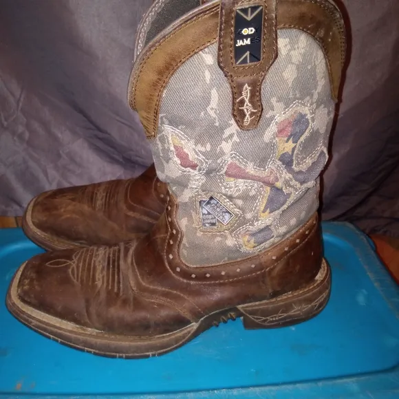 Cody James Brown leather work boots