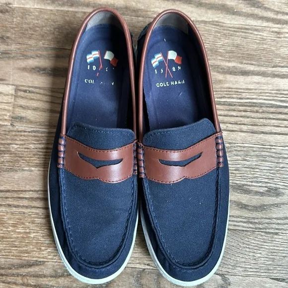 Cole Haan 1928 Nantucket Navy Blue Penny Loafer Boat Shoe size 10.5 Men's EUC