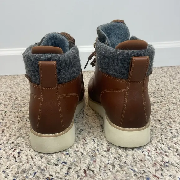 Cole Haan Nantucket Rugged Waterproof Hiker Bootie Size 7.5 Gorpcore Granola