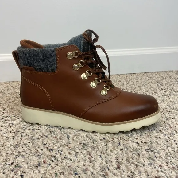 Cole Haan Nantucket Rugged Waterproof Hiker Bootie Size 7.5 Gorpcore Granola