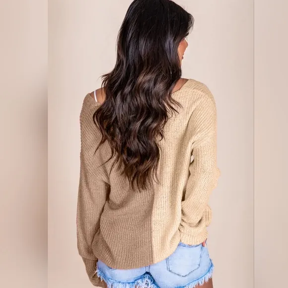 Color Block Two-Tone Contrast V-Neck Lightweight Pullover Knit Sweater Top
