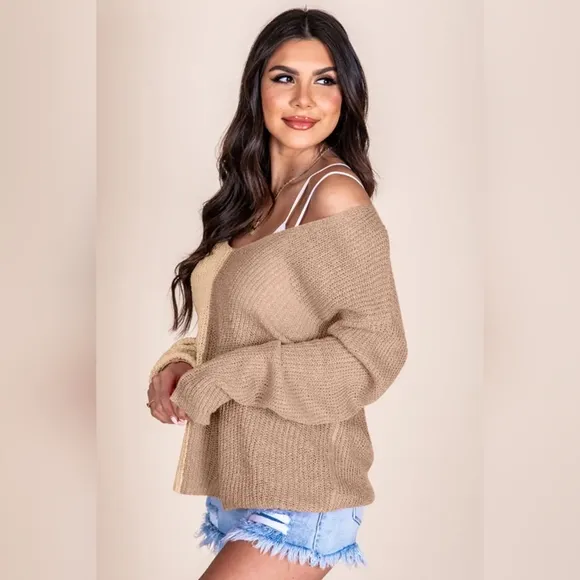 Color Block Two-Tone Contrast V-Neck Lightweight Pullover Knit Sweater Top
