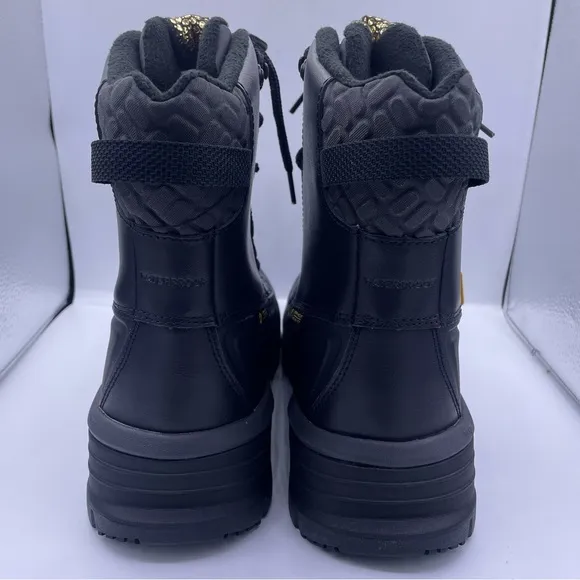 Columbia men Bugaboot celsius black boots Size 8 Wide waterproof insulation