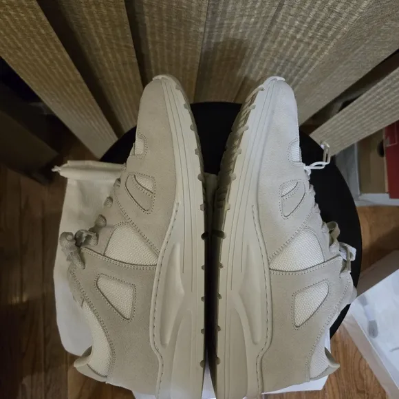 Common Projects Men's White Cross Trainers Worn Twice Size 9 Practically New