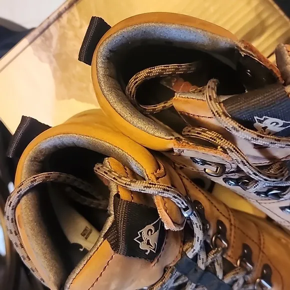 Composite Work Boots