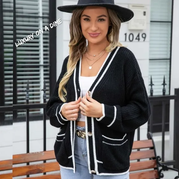 Contrasting color Waffle Knit Button Front Sweater Cardigan with Pockets