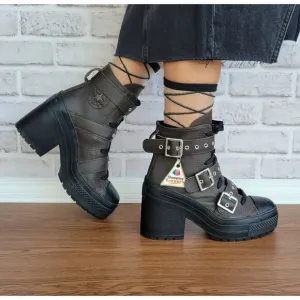 ⭐Converse Chuck 70 De Luxe Heel Leather &amp; Buckles 10.5 Women Boots Brown A12209C