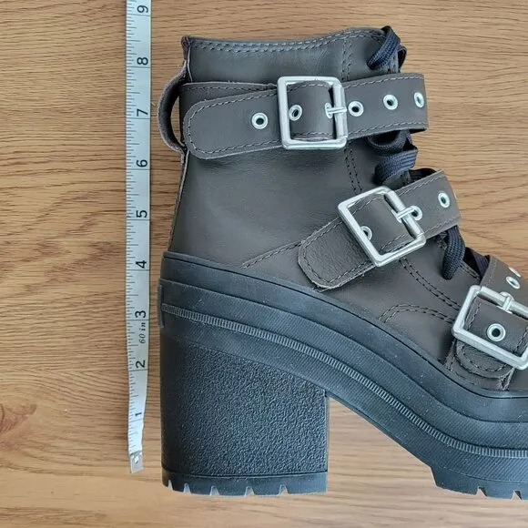 ⭐Converse Chuck 70 De Luxe Heel Leather &amp; Buckles 10.5 Women Boots Brown A12209C
