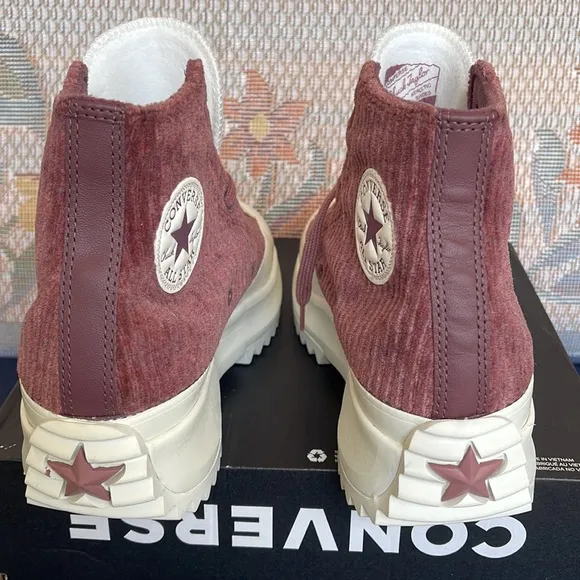 Converse WMNS A03252CRUN STAR HIKE HIDARK WINE/SADDLE/EGRETPlatforms
